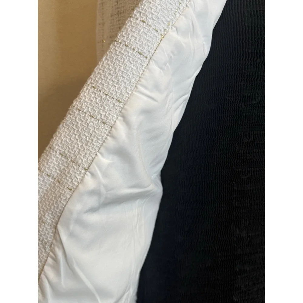 Y2K Classic Lapel Neck Tweed Blazer Size M Ivory/Off White Gold Accent Shein EUC